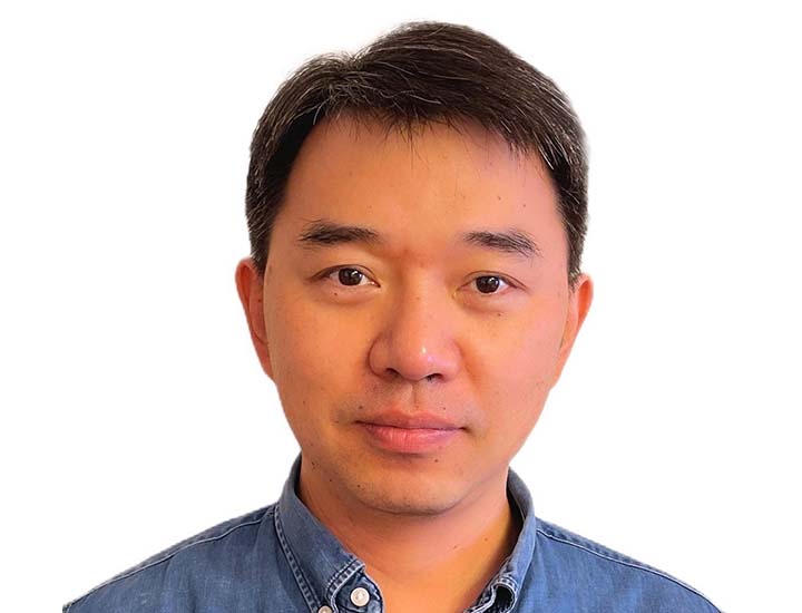 Professor YAN Zi